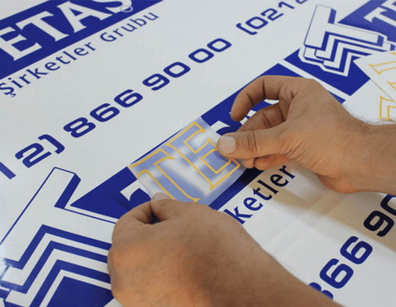 Efe Etiket ve Reklam Hizmetleri, Asit İnirime Metal Etiket, Folyo Etiket, Folyo Kesim, İş Yeri Tabela, Metal Etiket, Prefabrik Konteyner Etiketi, Promosyon, Totem
